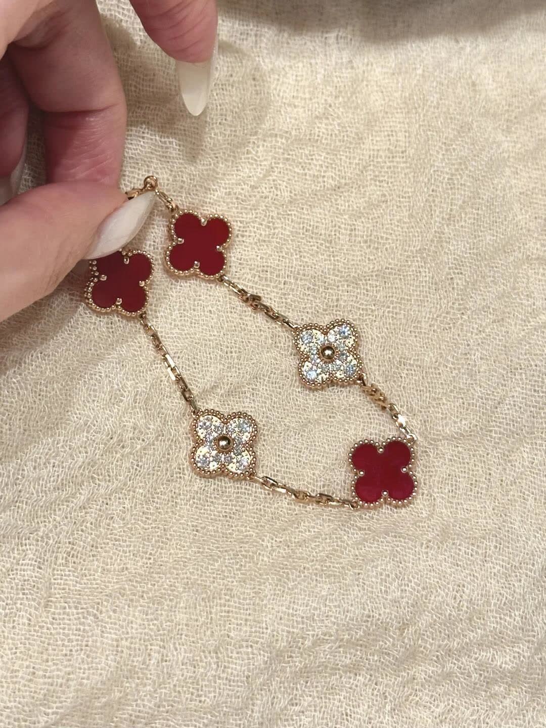 Van Cleef & Arpels Magic Alhambra Bracelet